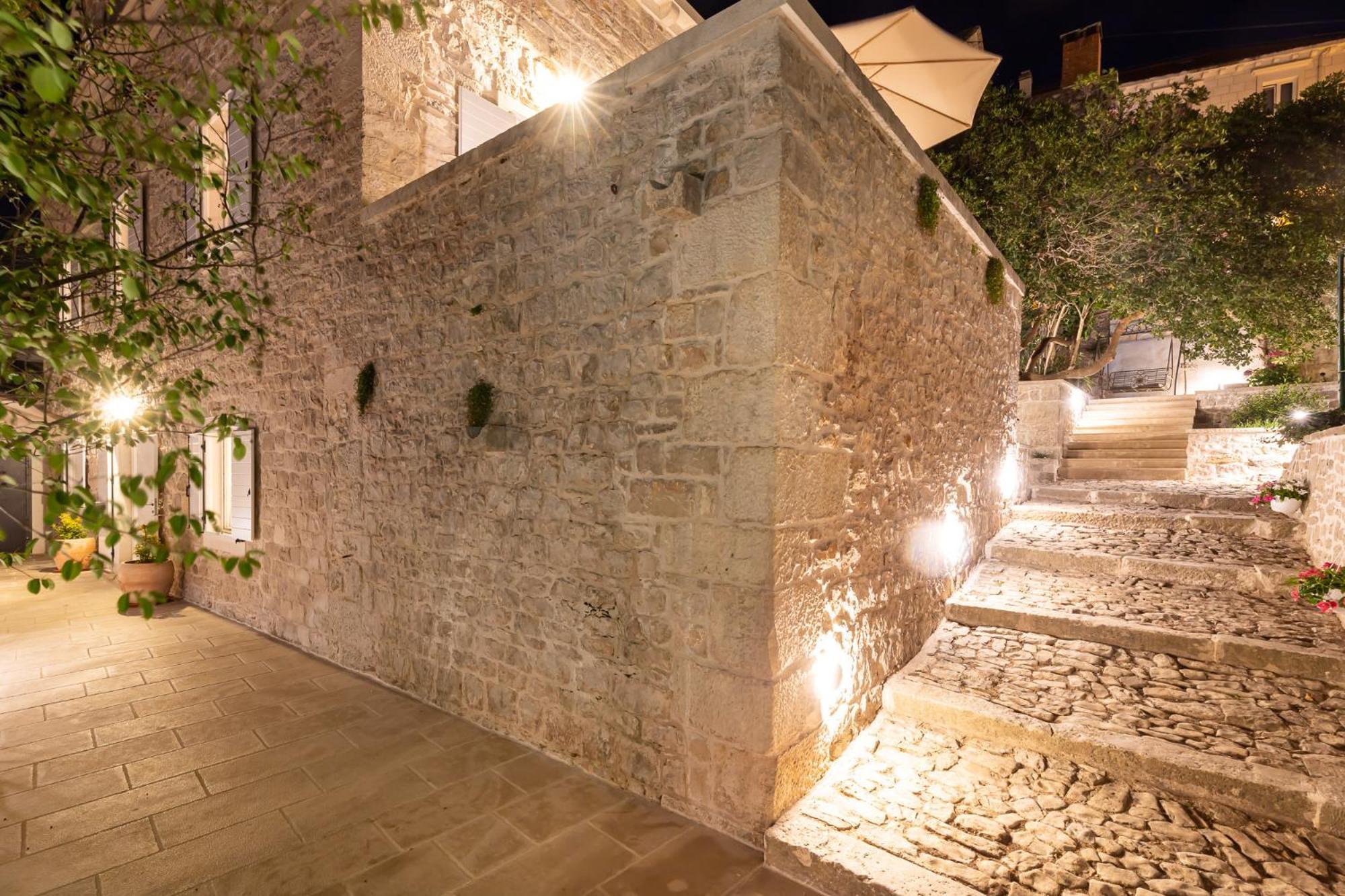 Ferienhaus Grand Stone Casa Ciccarelli By Irundo Pucisca