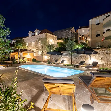 Villa Grand Stone Casa Ciccarelli By Irundo Pucisca Exterior foto