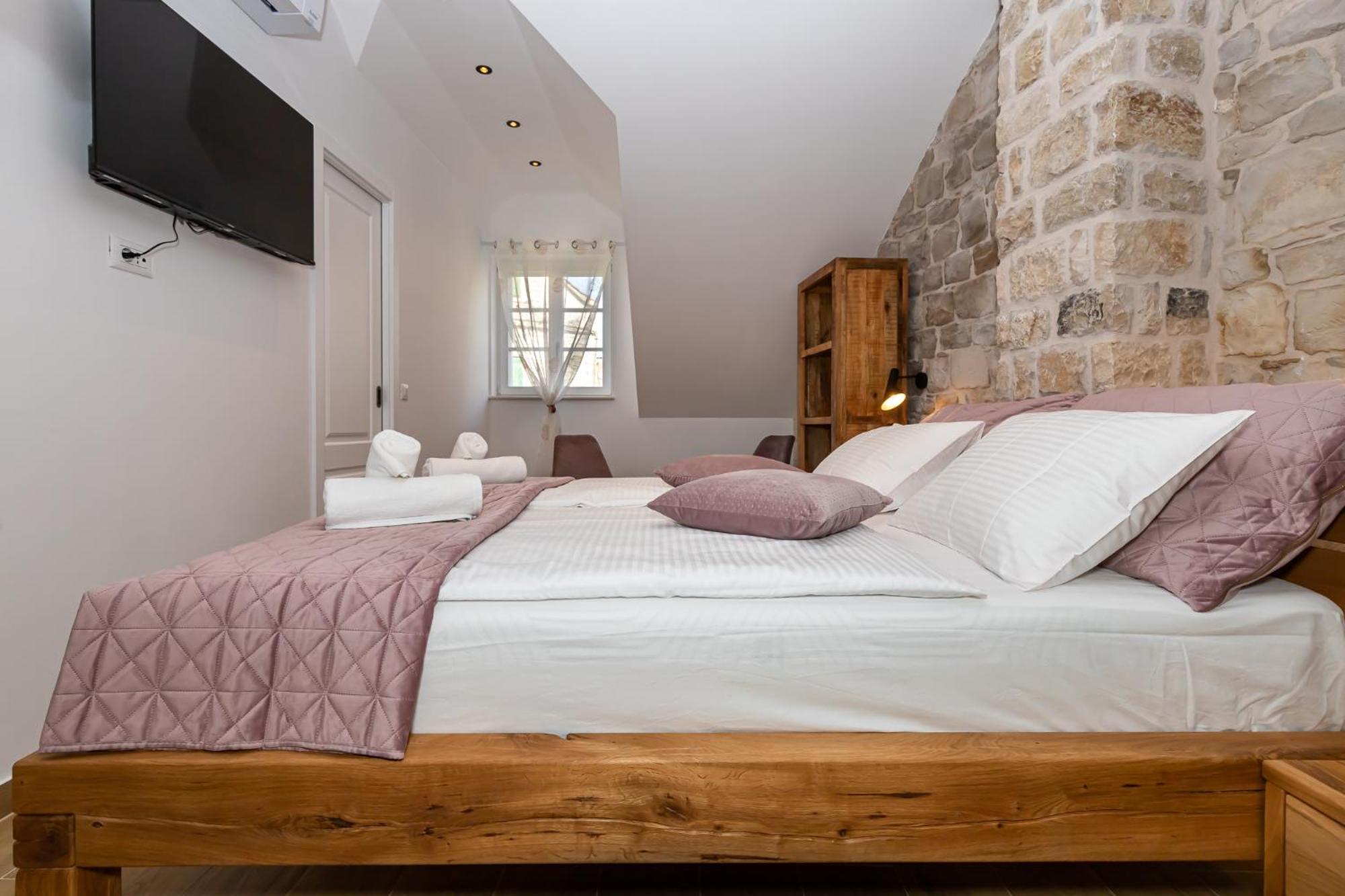 Holiday home Grand Stone Casa Ciccarelli By Irundo