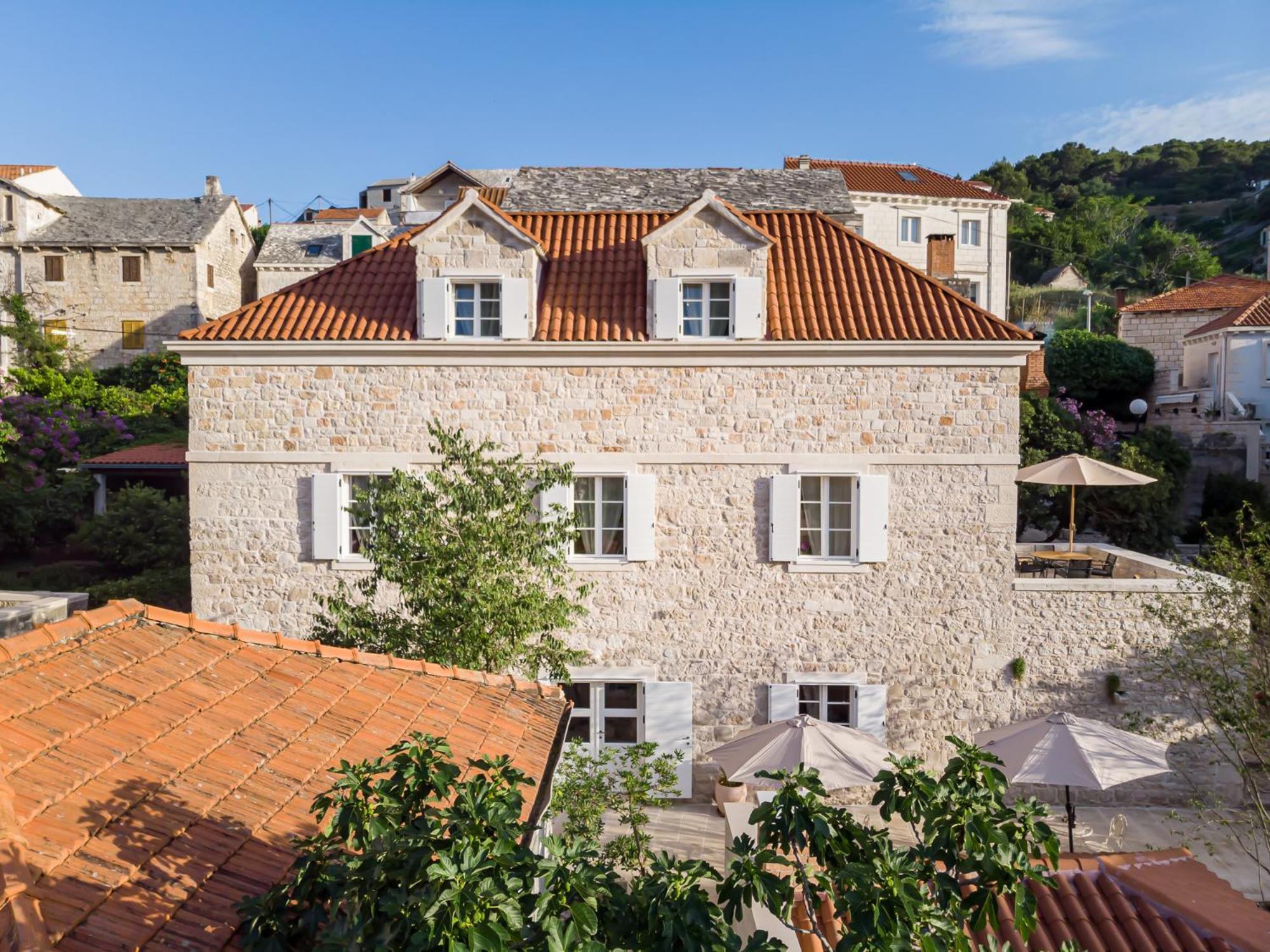 Holiday home Grand Stone Casa Ciccarelli By Irundo Pucisca